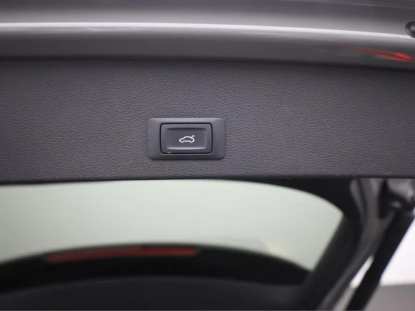 AUDI Q2 (2018) — foto 3 van 18