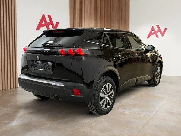 Peugeot 2008 (2023) — foto 25 van 29