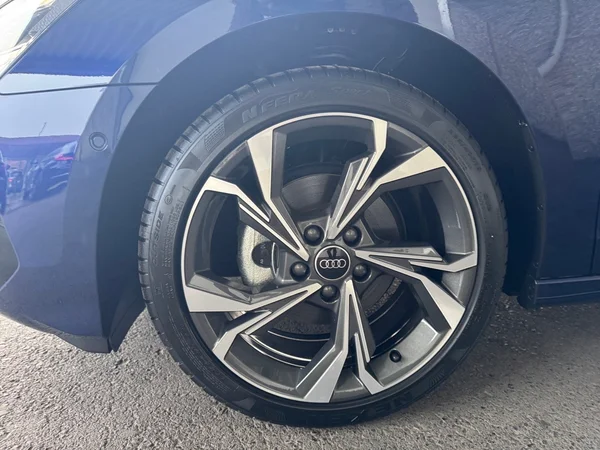 AUDI A3 Sportback (2025) — foto 14 van 22