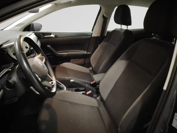 VOLKSWAGEN Polo (2022) — foto 22 van 22