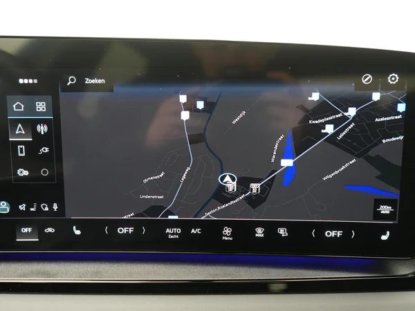 AUDI Q6 Sportback e-tron (2025) — foto 27 van 41