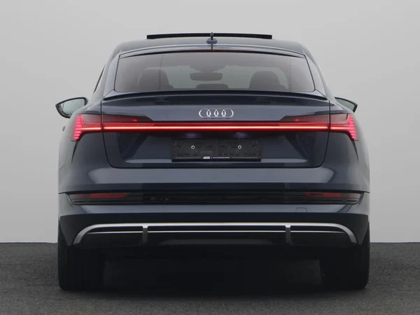 AUDI e-tron Sportback (2021) — foto 22 van 25