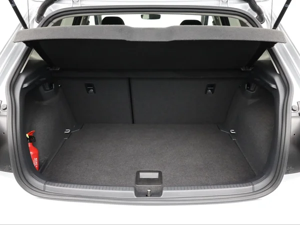 VOLKSWAGEN Polo (2022) — foto 2 van 19