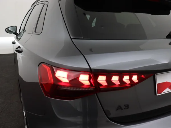 AUDI A3 Sportback (2025) — foto 15 van 18