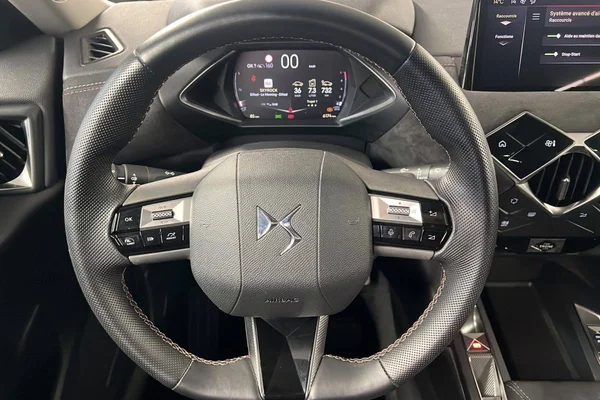 DS DS 3 (2024) — foto 8 van 31