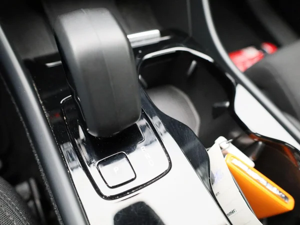 Volvo XC40 (2023) — foto 14 van 39