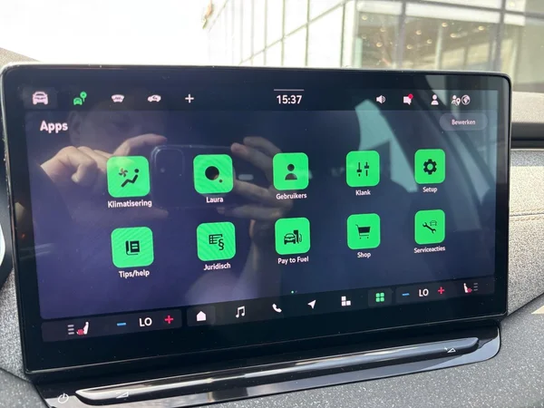 SKODA Octavia Combi (2025) — foto 9 van 24