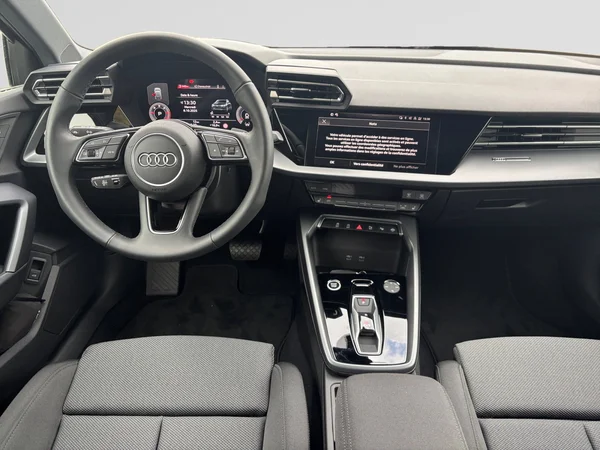 AUDI A3 Allstreet (2024) — foto 2 van 20