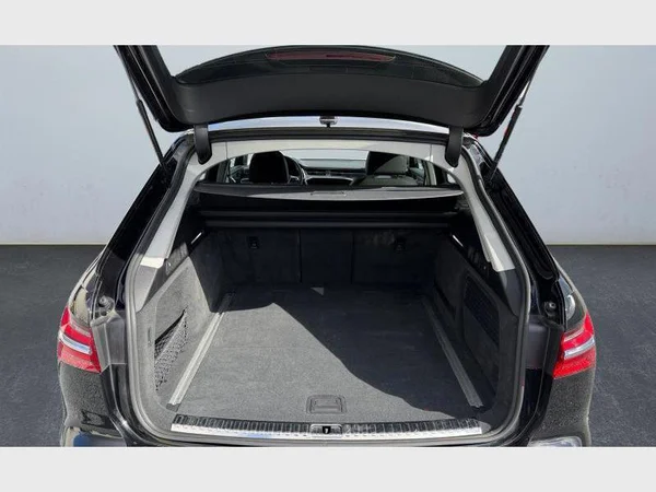 Audi A6 Avant (2024) — foto 21 van 29