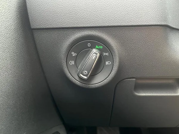 SKODA Karoq (2022) — foto 19 van 32