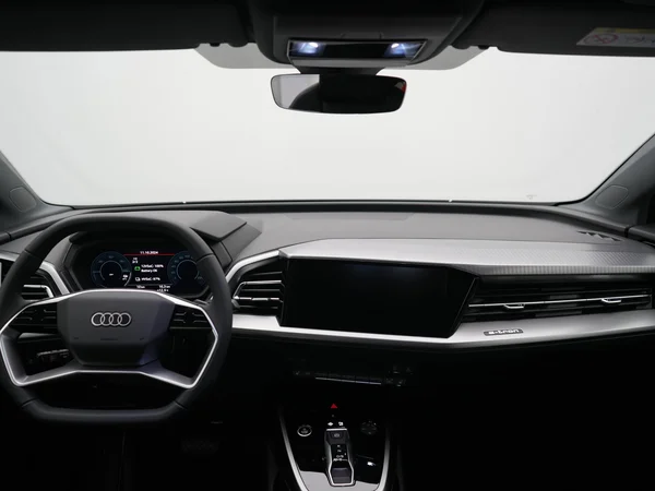 AUDI Q4 e-tron (2025) — foto 19 van 20