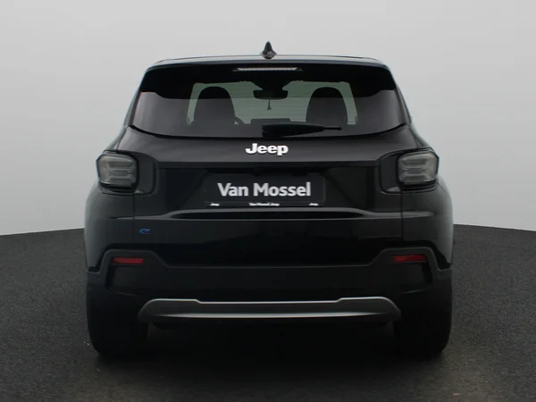 Jeep Avenger (2023) — foto 26 van 30