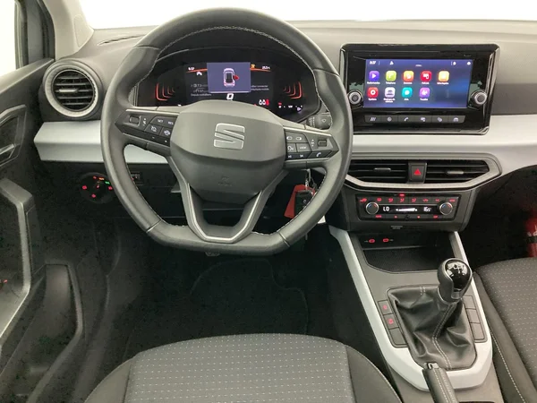 SEAT Arona (2024) — foto 35 van 35