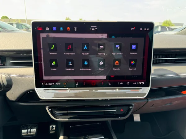 VOLKSWAGEN ID.7 (2026) — foto 18 van 21