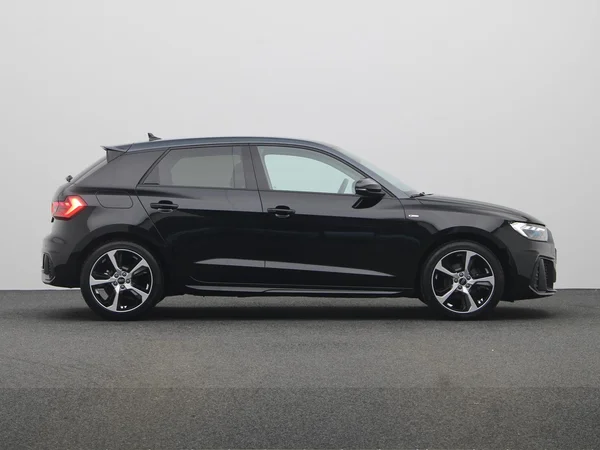 AUDI A1 Sportback (2025) — foto 18 van 20