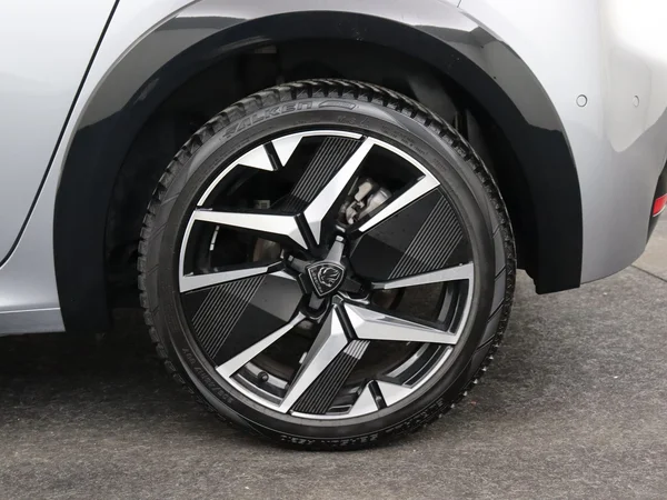 PEUGEOT 208 (2024) — foto 7 van 28