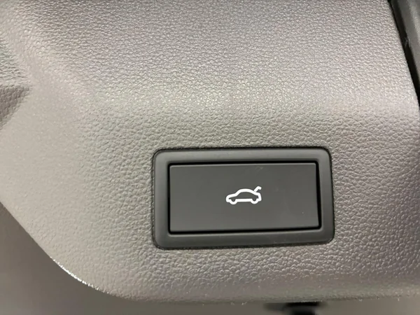 VOLKSWAGEN Multivan T7 Long Dsl (2026) — foto 4 van 15