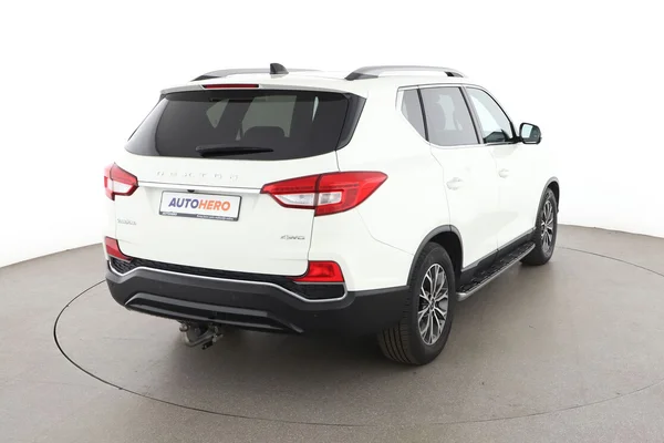 Ssangyong Rexton (2019) — foto 12 van 16