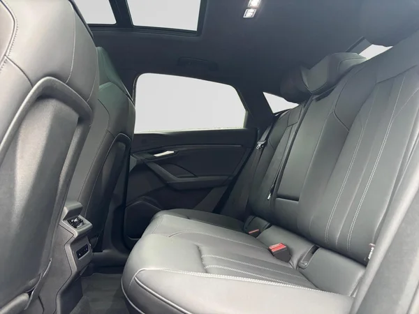 AUDI Q6 Sportback e-tron (2025) — foto 5 van 16