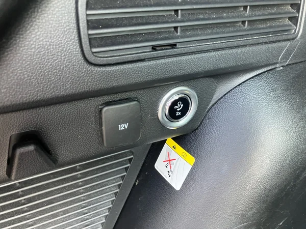 FORD Kuga (2024) — foto 5 van 24