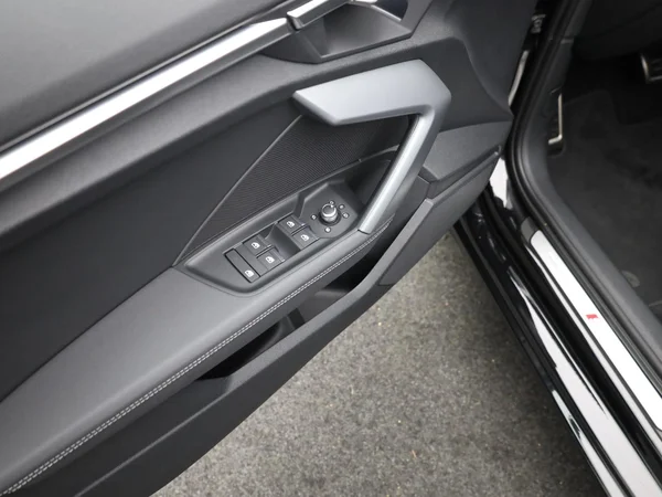 AUDI A3 Sportback (2025) — foto 5 van 21