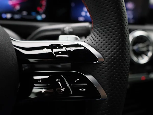 Mercedes-Benz A-Klasse (2025) — foto 8 van 50
