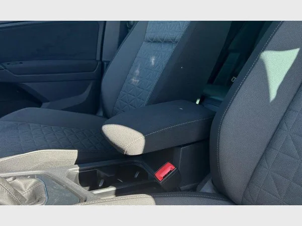 Volkswagen Tiguan (2023) — foto 14 van 29