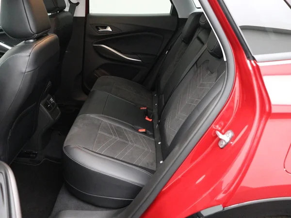 Opel Grandland (2022) — foto 5 van 22