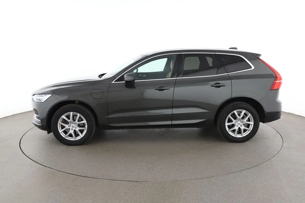 Volvo XC60 (2019) — foto 9 van 16
