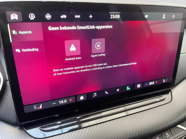 SKODA Octavia Combi (2026) — foto 10 van 12