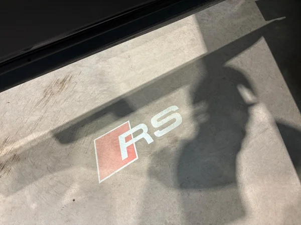 AUDI RS Q8 SUV (2025) — foto 11 van 21