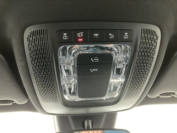 MERCEDES-BENZ GLB 180 (2022) — foto 16 van 36