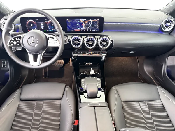 MERCEDES CLA 250 (2022) — foto 22 van 22