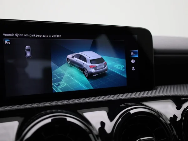 Mercedes-Benz A-Klasse (2021) — foto 18 van 42
