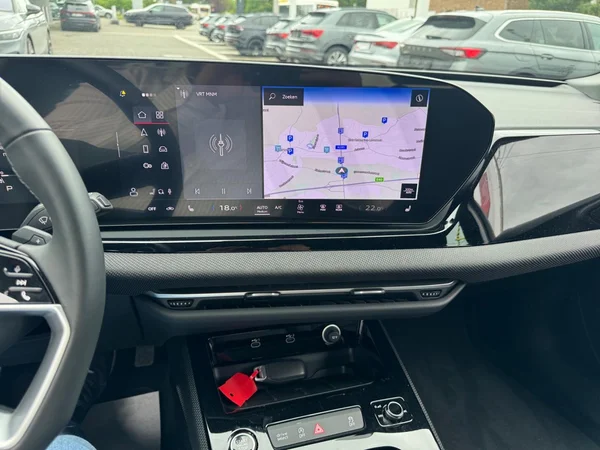 AUDI A5 Avant (2025) — foto 3 van 24