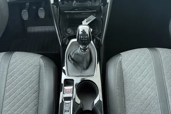 Peugeot 208 (2024) — foto 4 van 16