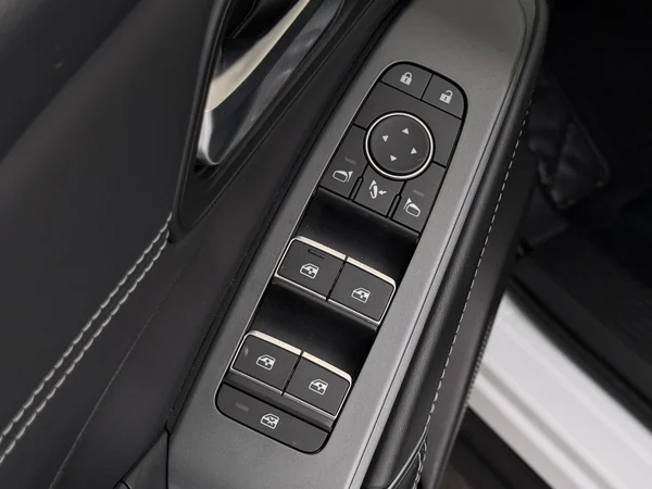 NISSAN Qashqai (2025) — foto 20 van 30