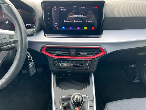 SEAT Arona (2024) — foto 16 van 17