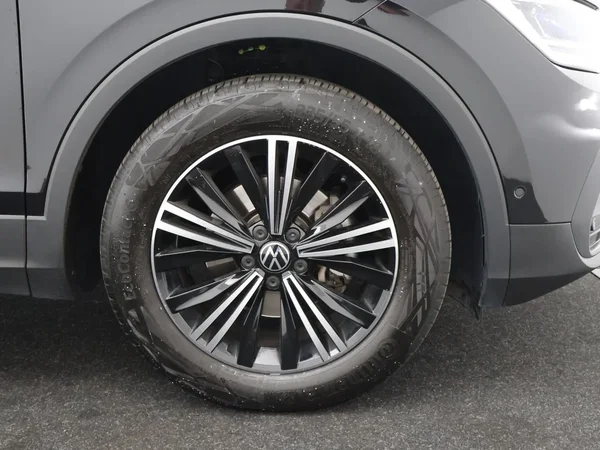 Volkswagen Tiguan (2024) — foto 27 van 28