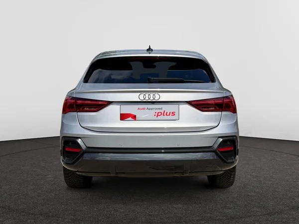 AUDI Q3 Sportback (2022) — foto 17 van 21