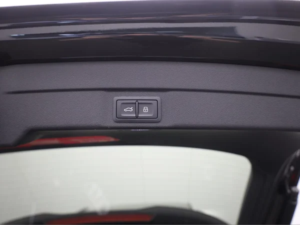 AUDI A6 Avant e-hybrid (PHEV) (2026) — foto 3 van 29