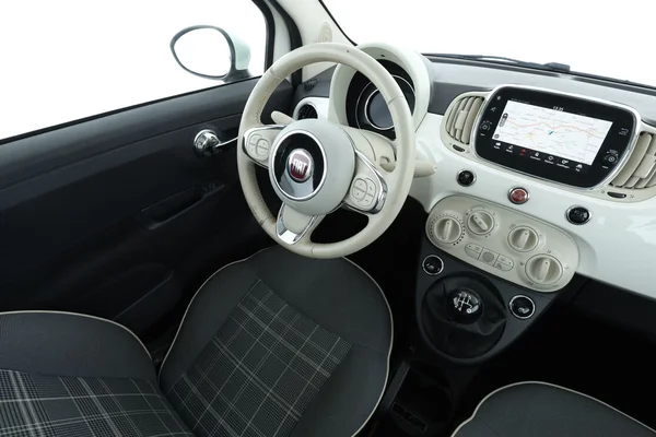Fiat 500 (2017) — foto 4 van 16