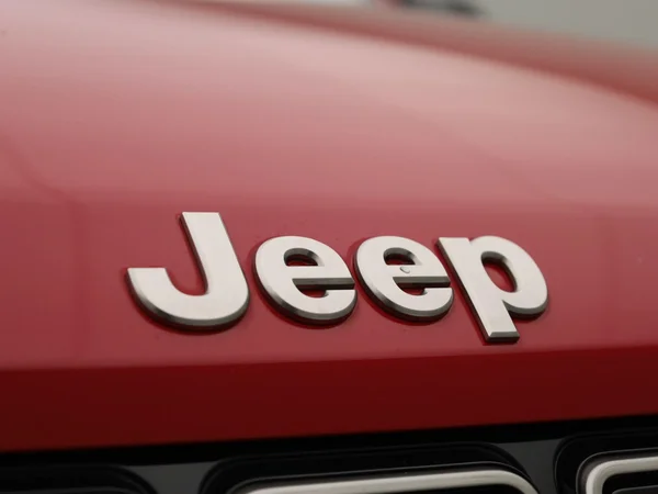 Jeep Avenger (2024) — foto 33 van 42
