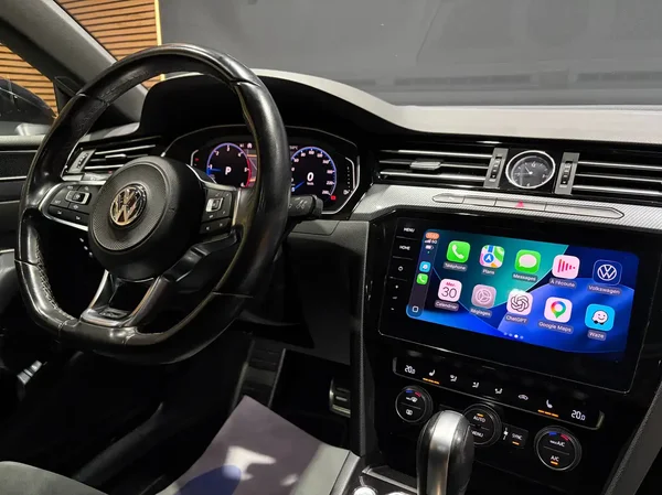 Volkswagen Arteon (2020) — foto 9 van 26