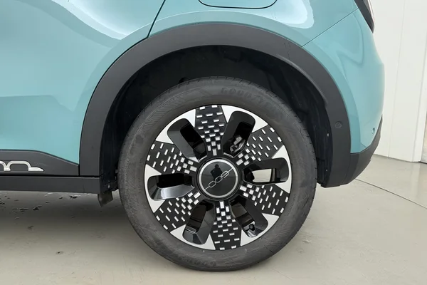 Fiat 600 (2025) — foto 16 van 19