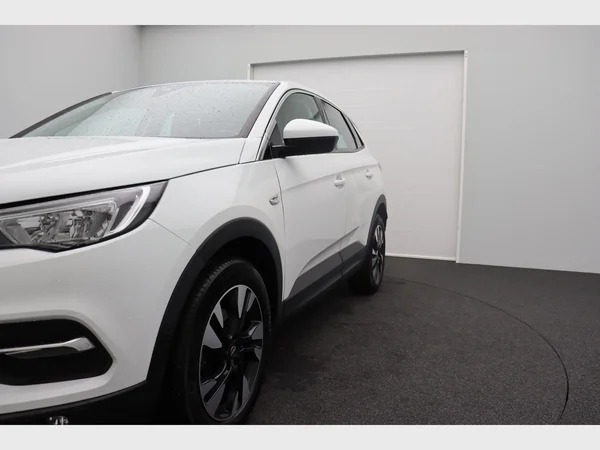OPEL Grandland (2021) — foto 20 van 22