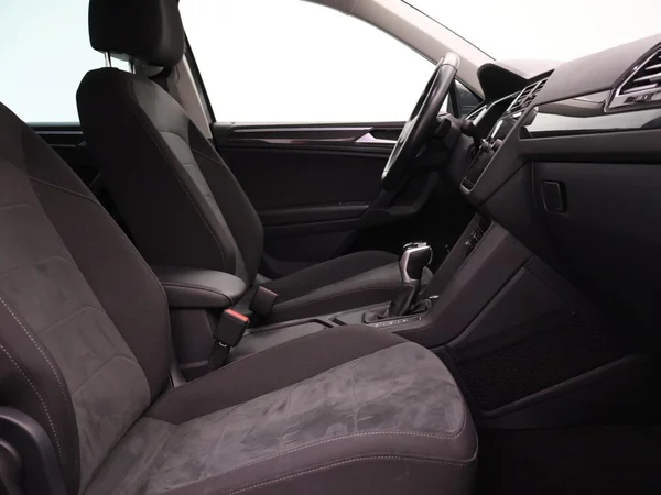 VOLKSWAGEN Tiguan eHybrid (PHEV) (2022) — foto 14 van 24