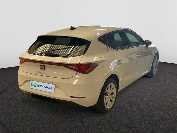SEAT Leon (2022) — foto 11 van 19