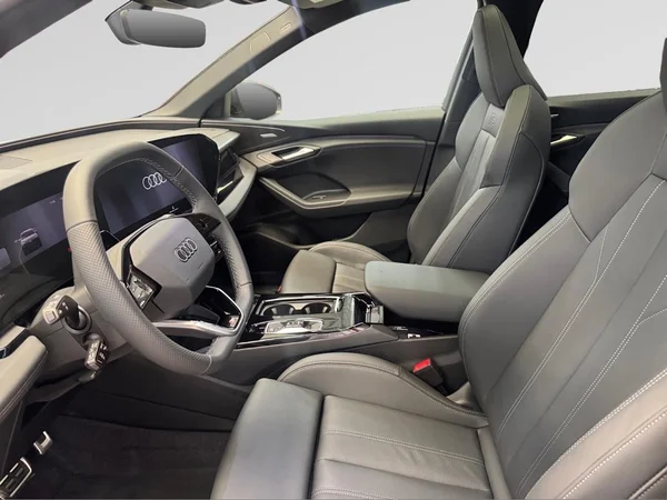 AUDI Q6 e-tron (2026) — foto 5 van 14