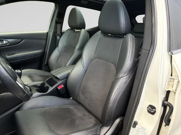 NISSAN Qashqai (2020) — foto 13 van 20